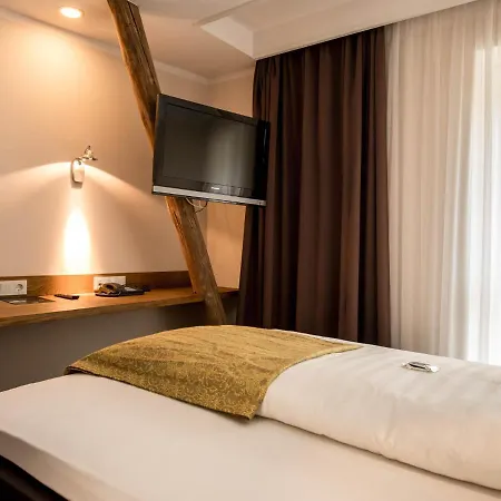Hotel Edelkastanie