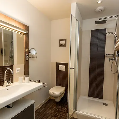 Edelkastanie Otel 3*