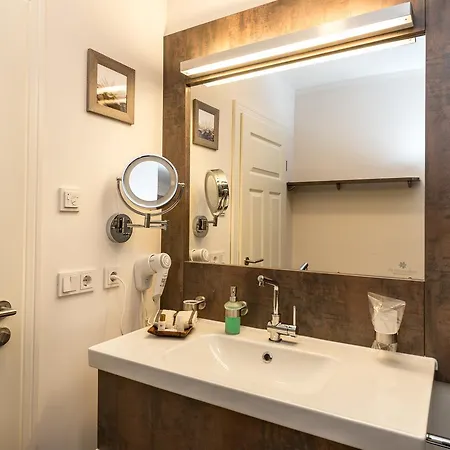 Edelkastanie Otel 3*