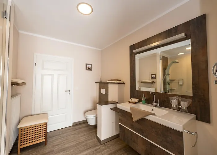 Edelkastanie Szálloda Voitze