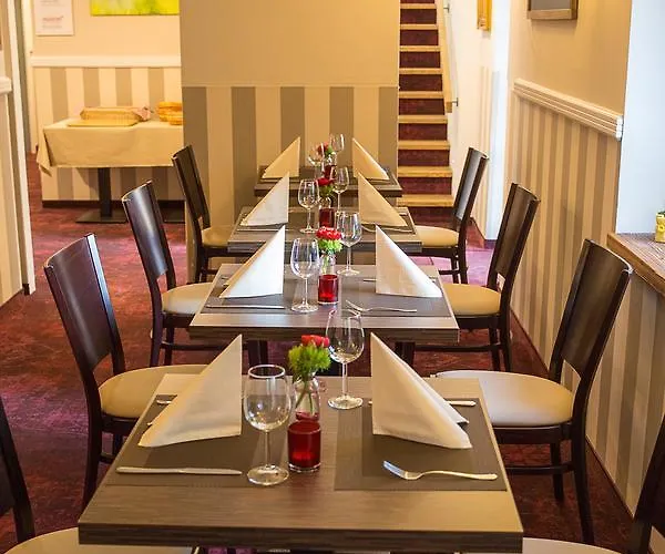 Szálloda Edelkastanie